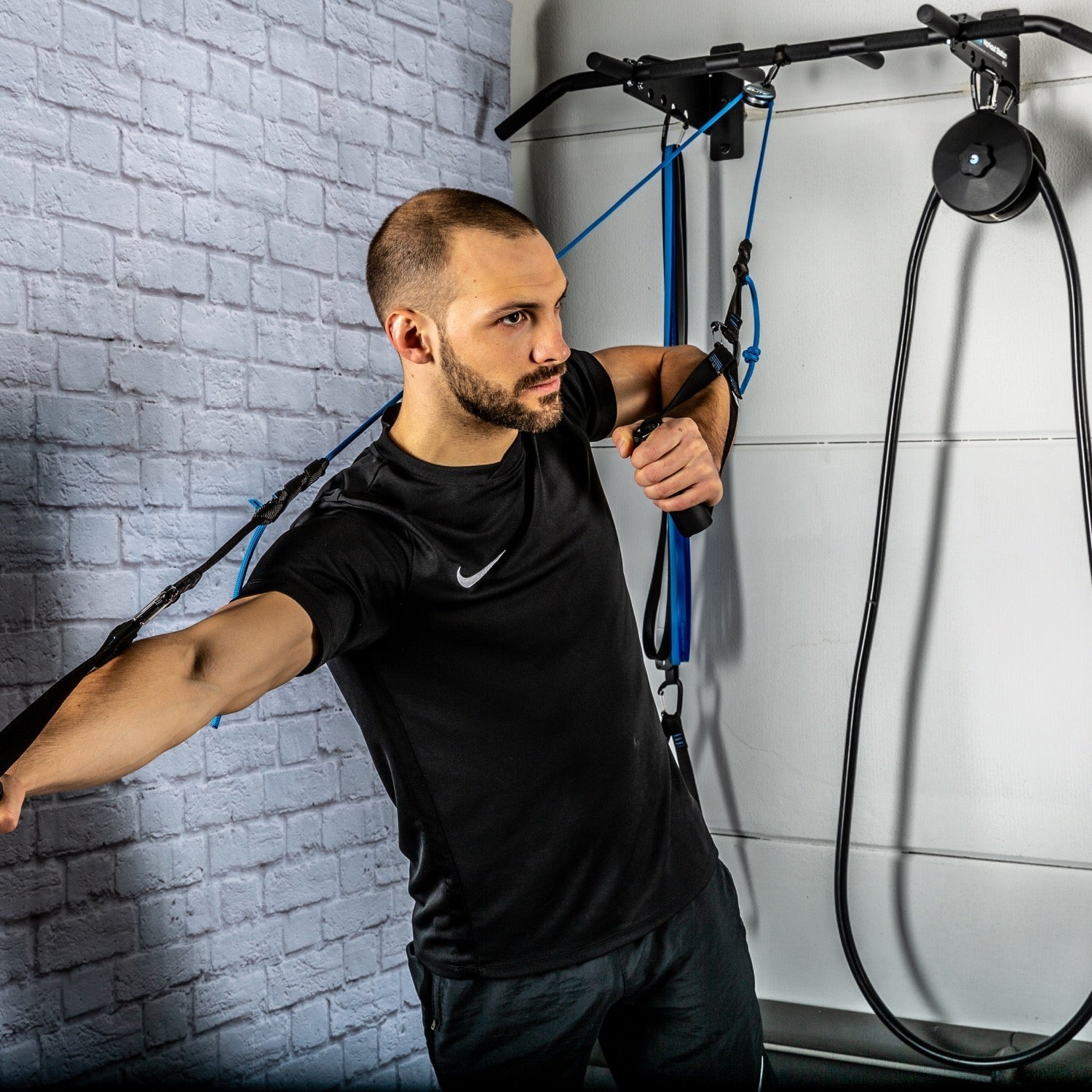 Premium Klimmzugstange für Wand & Decke